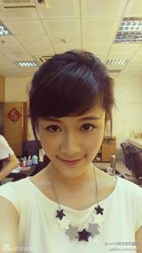 组图：央视美女记者池舒欣走红 海量私房照曝光