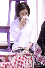 组图：探班音乐剧《人鬼情未了》 朱元IVY暧昧