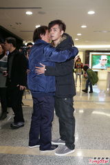 组图：罗志祥吊唁杨登魁感慨人生爱要及时