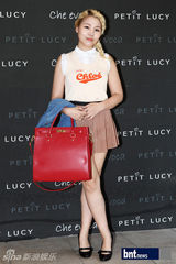 组图：韩星王智慧金智秀等为时尚活动站台