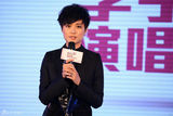 组图：李宇春出席个人演唱会发布会