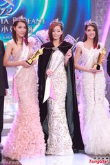 组图：亚姐决赛陈彦蓉爆冷封后 宫雪花透视抢镜