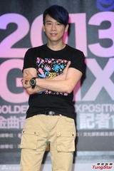 组图：陶喆出席金曲揭幕 澄清与吴克群无心结