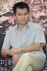 组图：剧版《唐山大地震》许亚军“暗恋”陈小艺