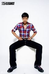 组图：杨金承写真搞怪 “神仙哥哥”演绎男人时尚