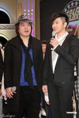 组图：欧弟新节目《模王》首录 与贾静雯再聚首