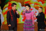 组图：元宵晚会蔡明潘长江翻唱《风吹麦浪》