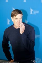 组图：《应许之地》发布会 马特-达蒙人气高