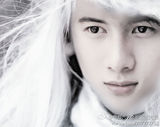 组图：《新白发魔女传》将拍 粉丝为吴奇隆设计造型