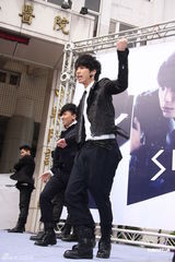 组图：师兄林宥嘉香港“打人” SIGMA组合称是误会