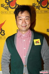 组图：黎耀祥有意接拍内地剧 自谦对TVB价值不大