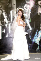 高清：萧亚轩化身纯美新娘 获赠10克拉钻石戒指