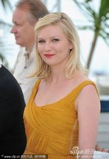 高清：《忧郁症》发布会 “蜘蛛女”邓斯特娇艳迷人