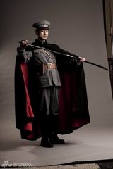 组图：献礼剧《开天辟地》蒋介石定妆照 