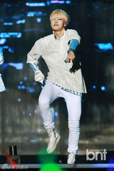 组图：EXO与missA等献唱K-POP WORLD FESTIVAL