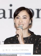 组图：章子怡张柏芝《危险关系》发布会上表情丰富