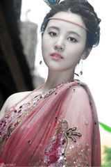 组图：刘筱筱曝光全新异域风情写真