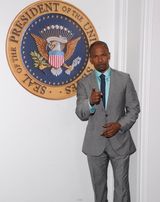 组图：《惊天危机》纽约首映 李安现身助阵