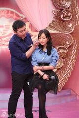 幻灯图：潮流公主杨幂《我是大美人》揭秘最爱彩妆