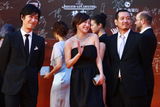 组图：日星堺雅人广末凉子亮相上海电影节红毯