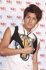 组图：吴克群赞徐若瑄身材 澄清与何超莲只是朋友