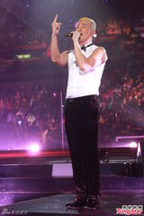 高清组图：林峰个唱邀吴千语 LollipopF助阵