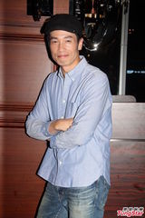 组图：《传爱事务所》杀青宴 黎耀祥陈法拉亮相