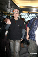 幻灯图集：庾澄庆开春重返孟加拉国 与贫童相约