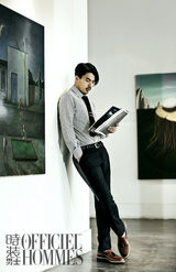 组图：李威时尚大片展绅士儒雅