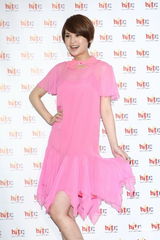 组图：杨丞琳不排斥异国恋 妈妈频催生压力大