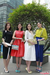 组图：Ana R只想蜜恋 Jocelyn开心与家人度圣诞