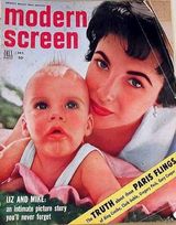 组图：盘点伊丽莎白-泰勒与儿女温馨合影