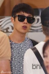 组图：韩团BEAST结束日本演唱会归国亮相机场