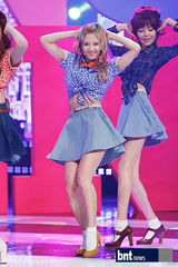 组图：少女时代《MCD》热唱新辑收录曲