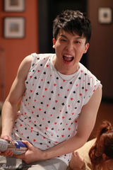 组图：《爱情公寓3》孙艺洲搞怪剧照曝光