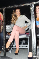 组图：杰西卡-帕克台北时尚代言 范晓萱等助阵