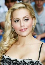 幻灯图集：布里坦妮墨菲香消玉损 生前倩影百张 