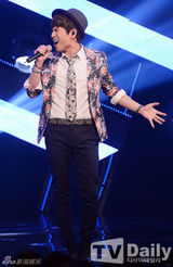 组图：韩团4minute《M COUNTDOWN》夺冠