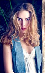 组图：斯嘉丽-约翰逊写真 清纯装难挡性感来袭