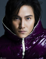 组图：丁子峻推暖冬系列写真阳光帅气