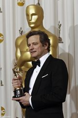 高清组图：奥斯卡后台群星云集 影帝后开心举小金人