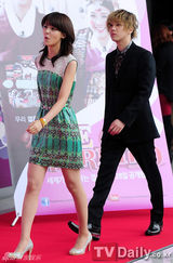 组图：《我结》世界版发布 泽演洪基携妻亮相