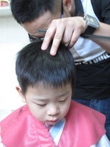 组图：华谊“公益放映”足迹 让孩子都看上电影