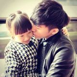 组图：18岁最萌年龄差兄妹走红 哥哥阳光帅气