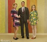 组图：《广告狂人》女星大尺度写真 想睡蕾哈娜