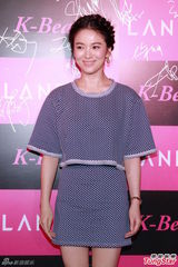 组图：宋慧乔出席派对温婉动人 获吴克群大赞