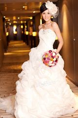 幻灯图:田亮叶一茜婚纱写真曝光  执子之手甜蜜恩爱