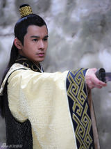 组图：乔振宇曝《隋唐英雄》剧照 儒雅太子贵气逼人