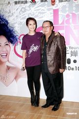 组图：杨千嬅个唱悲喜交加 老公与陈奕迅等好友捧场