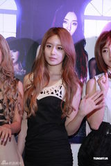 组图：韩女团T-ara来港开唱 拒绝回应排斥前队友事件